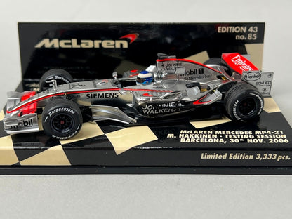 1:43 MINICHAMP 530064399 McLaren Mercedes MP4-21 Barcelona 30th NOV. 2006 #1 model car