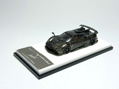 MC640015D MC Model Collect 1:64 Scale Pagani Huayra Imola, Pearl Grey with Carbon Roof