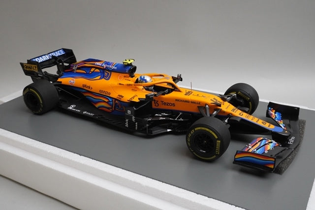 1:18 Spark 18S608 McLaren MCL35M Abu Dhabi GP 2021 #4 L.Norris model car