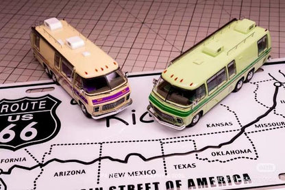 MK Miniatures 1:64 GMC Motorhome 1978 Yellow model car