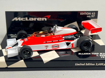 1:43 MINICHAMPS 530774301 McLaren Ford M26 1977 J. Hunt model car