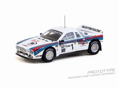 T64P-TL002-83RMC01 Tarmac Works 1:64 Lancia 037 Rally Monte Carlo 1983 Winner W. Rohrl / C. Geistdorfer model car
