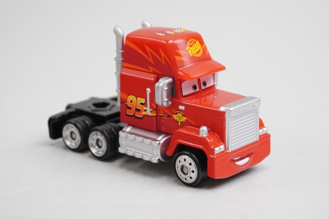 Tomica Cars Mack Cars 2 World Grand Prix Type model car