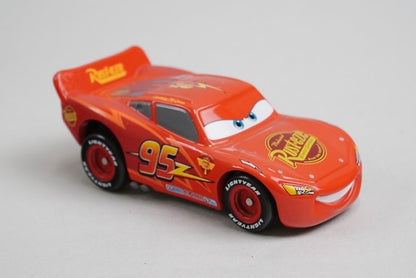 Tomica Cars Lightning McQueen Cars 2 Opening Type model car