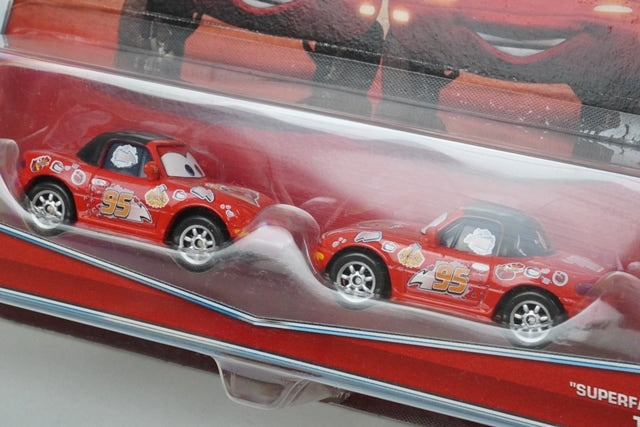 Mattel CKN50 Cars SUPERFAN Mia and Tia 2-Car Set Blister Pack model car