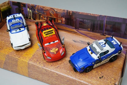 Mattel CHC59 Cars To Protect and Serve Driving School Set of 3 model car