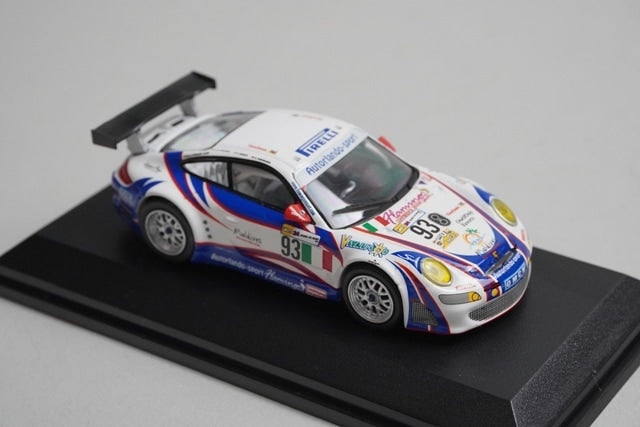 1:64 MINICHAMPS 640076793 Porsche 911 GT3 RSR Le Mans 2007 #93 model car