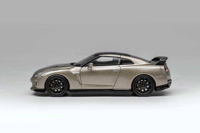[ Pre-order ] M63504 MOTORHELIX 1:64 Nissan GT-R (R35) Track Edition Engineered By NISMO T-Spec Millennium Jade