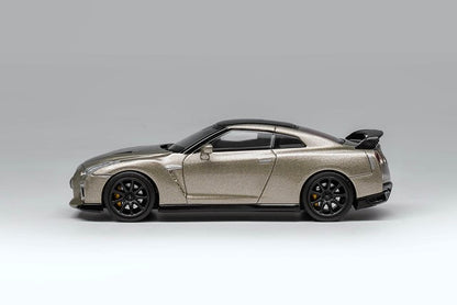 [ Pre-order ] M63504 MOTORHELIX 1:64 Nissan GT-R (R35) Track Edition Engineered By NISMO T-Spec Millennium Jade