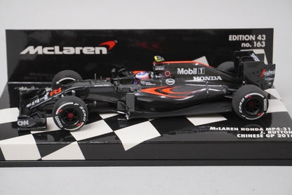 1:43 MINICHAMPS 530164322 McLaren Honda MP4-31 2016 #22 model car