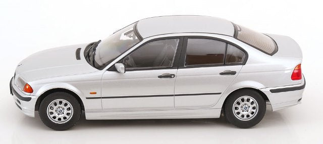 [ Pre-order ] KKDC181431 KK scale 1:18 BMW 3-Series E46 Sedan 1999 Silver
