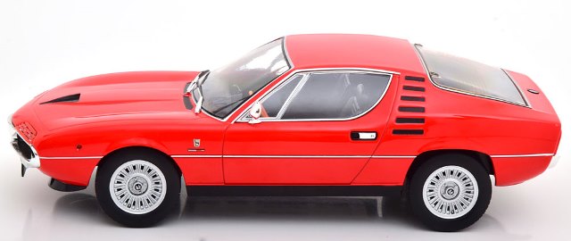 [ Pre-order ] KKDC180381 KK scale 1:18 Alfa Romeo Montreal 1970 Red (reproduction)