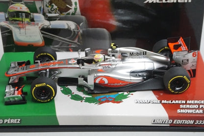 1:43 MINICHAMPS 533134376 Vodafone McLaren Mercedes 2013 #6 model car