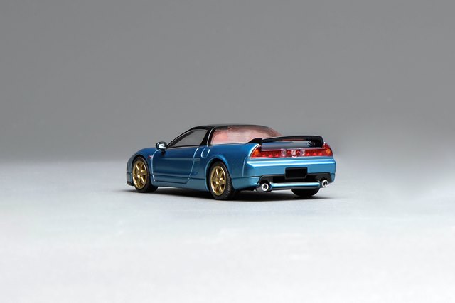 [ Pre-order ] M65503 MOTORHELIX 1:64 Honda NSX-R (NA2) Ice Blue