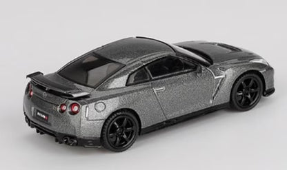MGT01089-BL TSM MINI-GT 1:64 Nissan GT-R Nismo 2013 R35 CRS Version Dark Metallic Gray (Right-hand drive) *Blister packaging