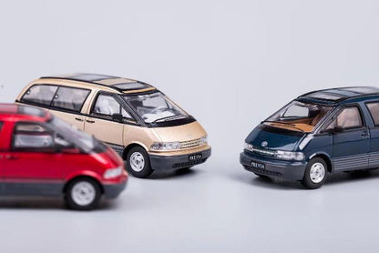 KS-016-108 GCD Gaincorp Products 1:64 Toyota PREVIA Estima Red LHD model car