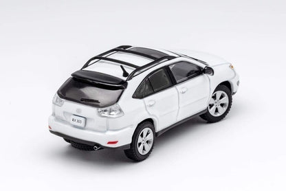 KS-035-276 GCD Gaincorp Products 1:64 Toyota Lexus RX300 White with Surfboard (Random Pattern)