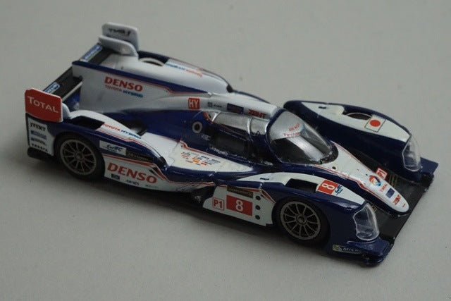 1:64 SPARK 64S002 Toyota TS030 Hybrid Le Mans 2nd 2013 #8 model car