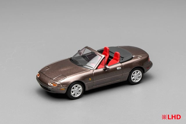 [ Pre-order ] M60207L MOTORHELIX 1:64 Mazda MX-5 Miata (NA) Left-Hand Drive Metallic Brown