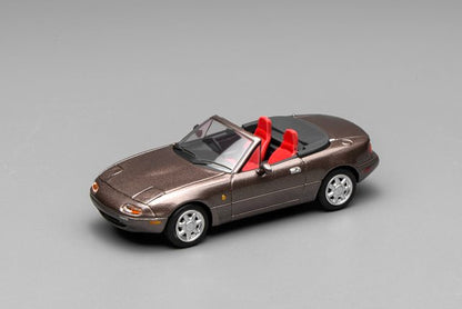 [ Pre-order ] M60207R MOTORHELIX 1:64 Mazda Eunos Roadster (NA) Right-Hand Drive Metallic Brown