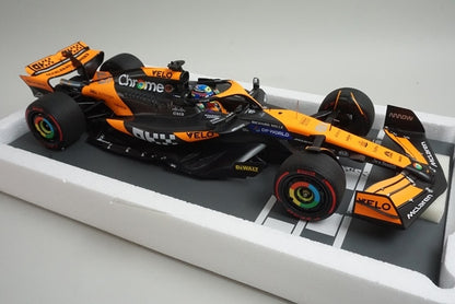 1:18 MINICHAMPS 537241981 McLaren F1 Team MCL38 Emilia Romagna GP 2024 #81 O. Piastri model car