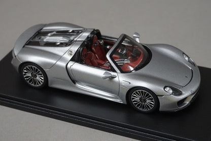 1:43 SPARK S4244 Porsche 918 Spyder 2014 model car
