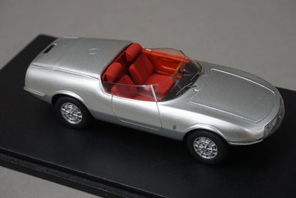 1:43 SPARK S1302 Abarth 1000 GT Spider Pininfarina 1964 model car