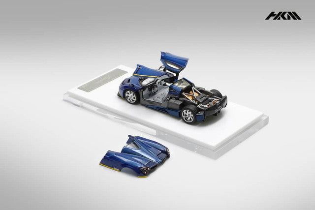 [ Pre-order ] HKM Premium - Elite Series 1:64 Pagani Huayra Coupe 2014 with Removable Engine Hood and Openable Gullwing Doors, Metallic Blue