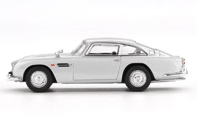 MGT00913-007E TSM MINI-GT 1:64 Aston Martin DB5 "Skyfall" English-language packaging