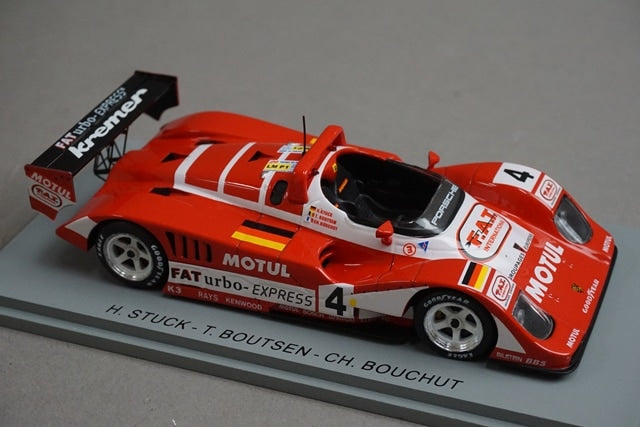 1:43 SPARK S0328 Porsche Kremer K8 Le Mans 1995 #4 model car