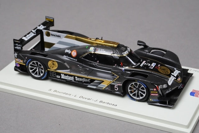 1:43 SPARK US105 Cadillac DPi-V. R Daytona 24H 2020 #5 model car