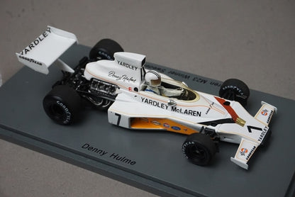 1:43 SPARK S5392 McLaren M23 Swedish Grand Prix Winner 1973 #7 D. Hulme model car