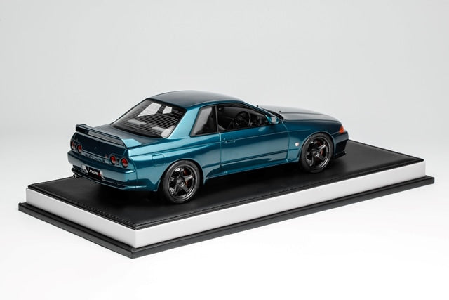 MH027MG MOTORHELIX 1:18 Nissan Skyline GT-R (R32) Customized Version Midnight Green model car