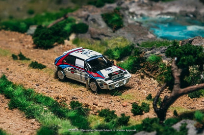 [ Pre-order ] T64-049-92SAF01 Tarmac Works 1:64 Lancia Delta HF Integrale Safari Rally 1992 Juha Kankkunen / Juha Piironen
