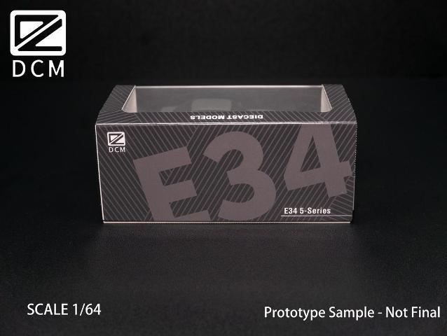 [ Pre-order ] DCM 1:64 BMW E34 5 Series White Lowdown