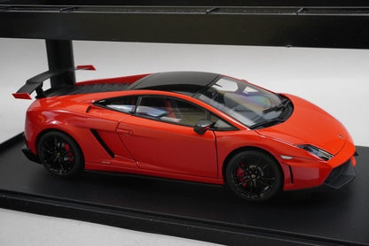 1:18 AUTOart 74691 Lamborghini Gallardo LP570 Super Trofeo Stradale Red model car