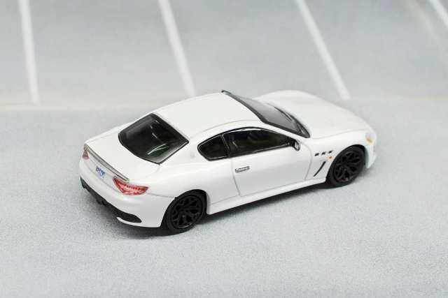 [ Pre-order ] LL-008-319 Shadow 1:64 Maserati GT White(LHD)