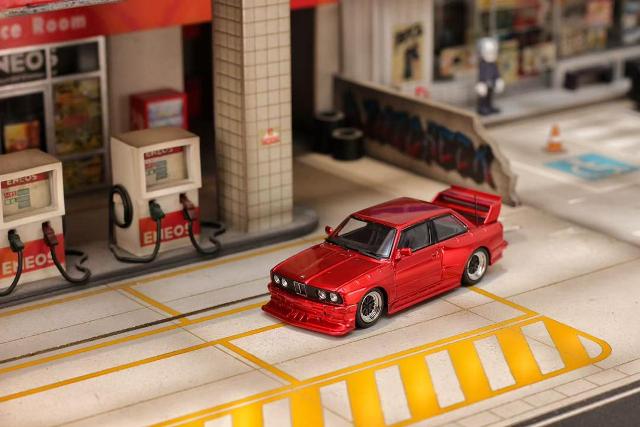 [ Pre-order ] SW Street Weapon 1:64 BMW E30 M3 LTO Modified Red