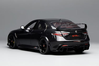 [ Pre-order ] M89013 MOTORHELIX 1:18 Alfa Romeo Giulia GTAm Carbon Fiber