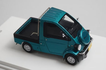 1:43 Spark SJ030 DAIHATSU Midget II 1996 model car