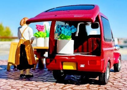 [ Pre-order ] TOMYTEC 1:64 Diorama Collection 64 #CarSnap 17b Flower Shop 2 (Daihatsu Midget 2 Cargo included) 339663