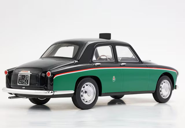 [ Pre-order ] RGM18003TX BBR 1:18 Alfa Romeo 1900 by RGM Design Taxi Milano (No Case)