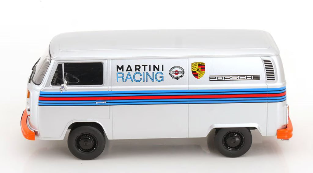 [ Pre-order ] KKDC181416 KK scale 1:18 Volkswagen T2b Kastenwagen Porsche Martini Racing 1972 Silver