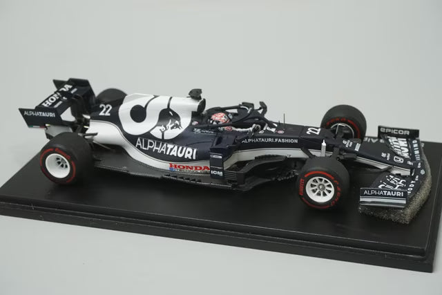 1:43 Spark SCS223 Suzuka Circuit Custom Scuderia AlphaTauri Honda AT02 Abu Dhabi GP 4th 2021 #22 Yuki Tsunoda