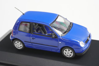 1:43 MINICHAMPS 430058100 VW Lupo 1998 Jazz Blue