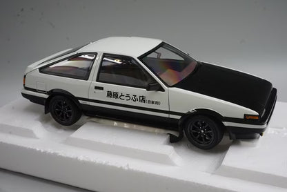 1:18 AUTOart 78786 Toyota Sprinter Trueno (AE86) Initial D Project D Final Version
