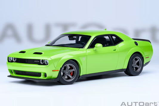 [ Pre-order ] 71769 AUTOart 1:18 Dodge Challenger SRT Super Stock 2023 (Metallic Lime Green <SUBLIME>)