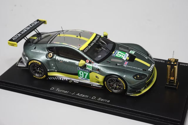 1:43 Spark S5836S Aston Martin Vantage GTE LM Pro Class Le Mans Winner 2017 #97 with Trophy