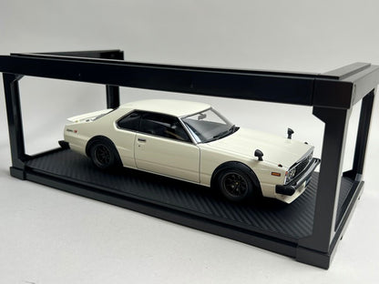 1:18 ignition model IG1080 Nissan Skyline 2000 GT-ES (C210) White