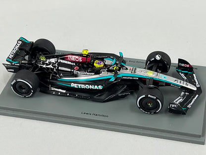 1:43 Spark S9546 Mercedes-AMG Petronas F1 Team W15 e-Performance Las Vegas GP 2nd 2024 #44 L. Hamilton